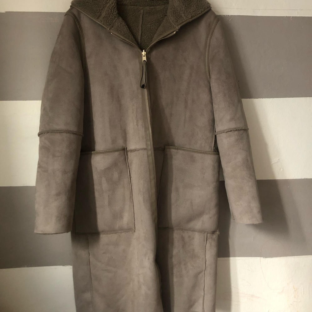 REVERSIBLE fluffy woman’s  coat / suede